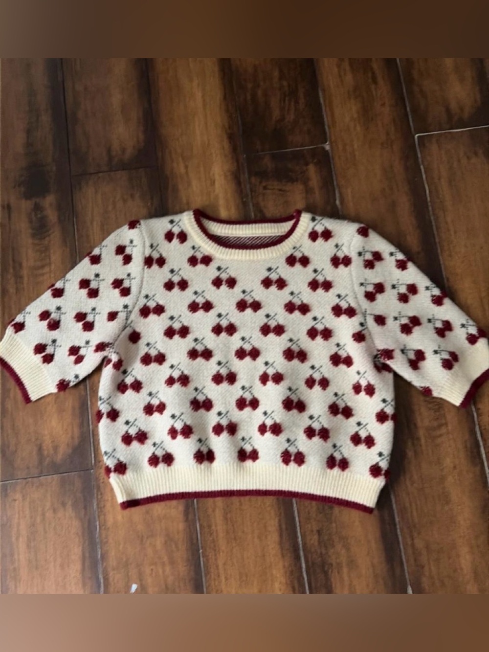 Cider Cherry Cropped Sweater 🍒 🍒 - Picture 3 of 4